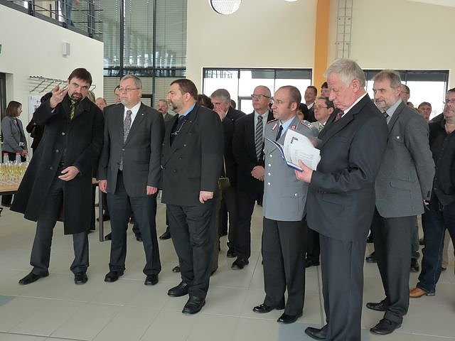 Einweihung neues Wirtschaftsgeb&auml;ude