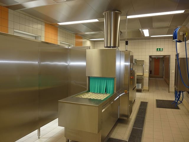 Einweihung neues Wirtschaftsgeb&auml;ude