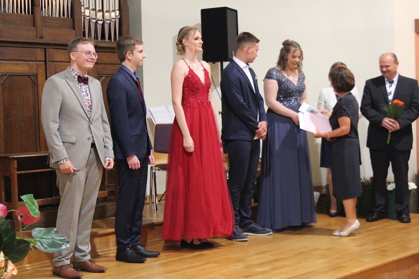 Feierstunde zum erfolgreich abgeschlossen Abi Plus des Beruflichen Gymnasium Sondershausen in Carl-Schr&ouml;der-Saal