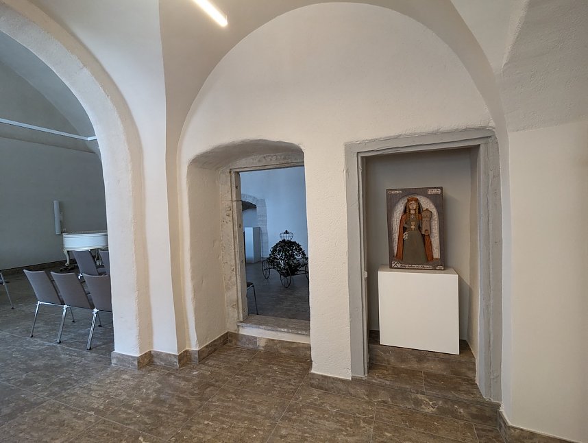 Schutzpatronin Barbara - Holzkunst von Tura Jursa