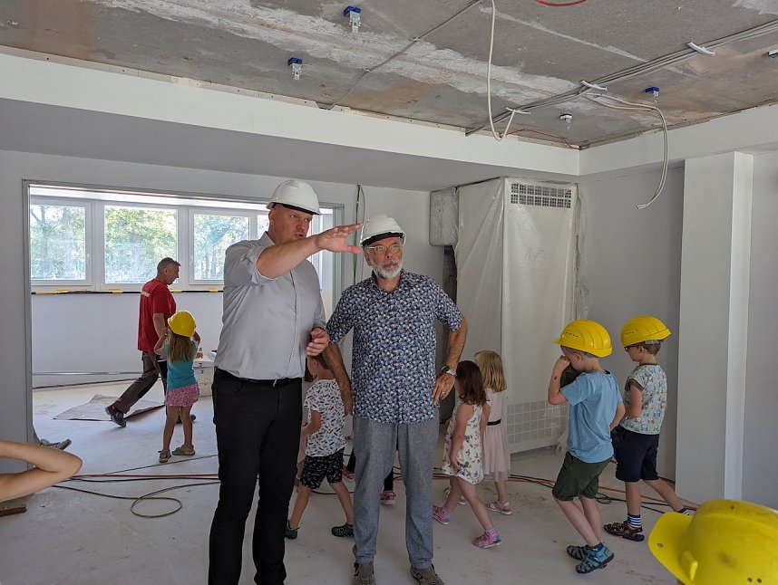 Schlossparkspatzen zu Gast in neuer Kita in Sondershausen