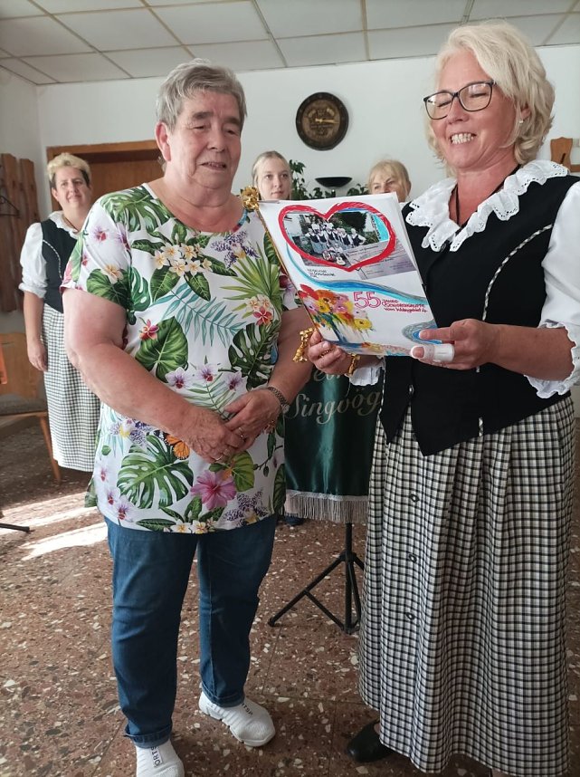 Bebraer Singv&ouml;gel im WB4