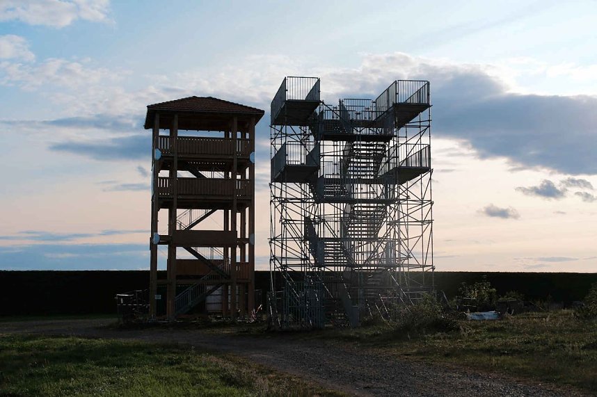 Peter Blei am neuen Aussichtsturm bei Kelbra