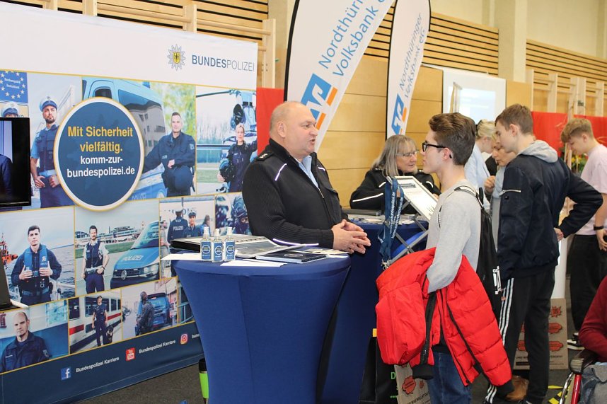 &Uuml;ber 60 Aussteller pr&auml;sentieren sich zum Berufsinformationstag in Sondershausen