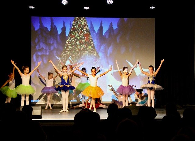 Getanzte Weihnachtsm&auml;rchen des Tanzstudio Radeva