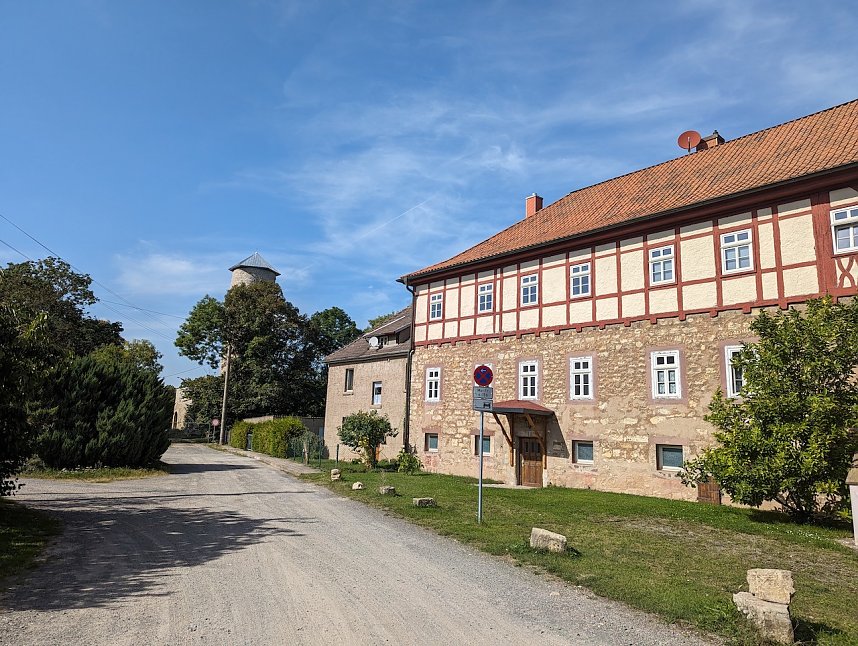 Kleinster Ortsteil, Viel zu erleben: Strau&szlig;berg 
