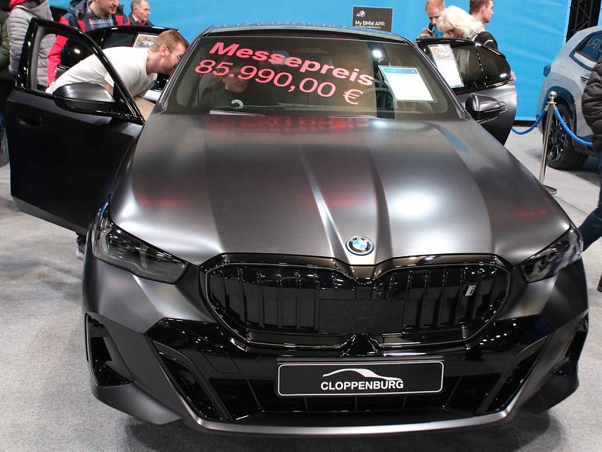 Peter Blei unterwegs auf der Automesse Erfurt