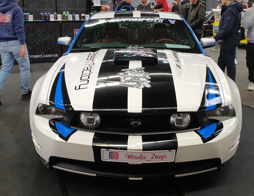 Peter Blei unterwegs auf der Automesse Erfurt