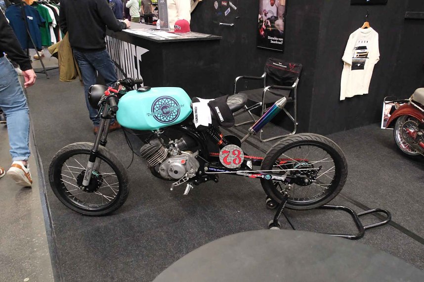 Peter Blei unterwegs auf der Automesse Erfurt