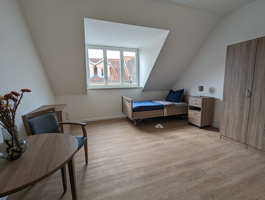 Aiutanda Pflegebienen er&ouml;ffnen Einrichtung f&uuml;r Betreutes Wohnen in Sondershausen