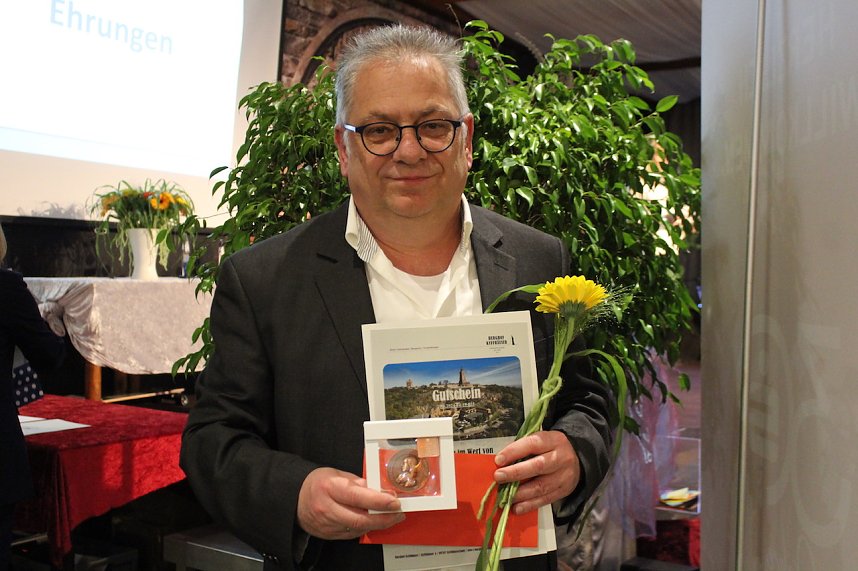 26. Kyffh&auml;user Sportgala im Burghof auf dem Kyffh&auml;user. Gewinner des Ehrenamtspreises