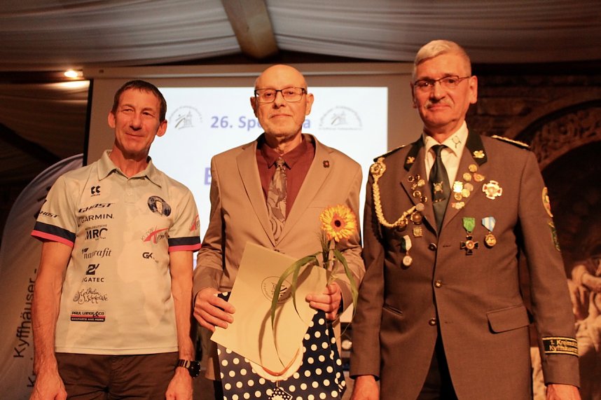 26. Kyffh&auml;user Sportgala im Burghof auf dem Kyffh&auml;user. Gewinner des Ehrenamtspreises