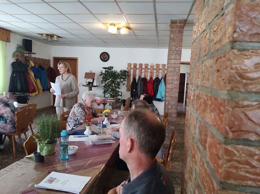 Wildkr&auml;uterseminar mit Bianca Heger bei der WB 4 der VS in Sondershausen 