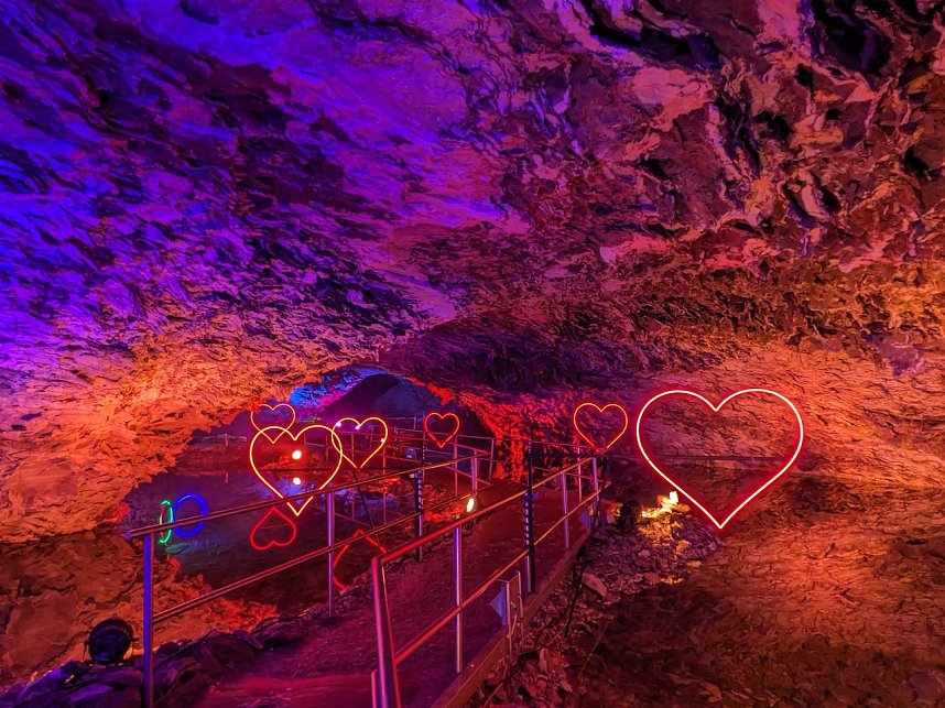 World of Lights in der Barbarossah&ouml;hle