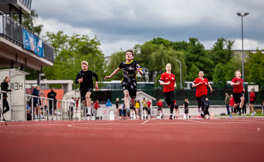 Schulamtsfinale in der Leichtathletik begeisterte