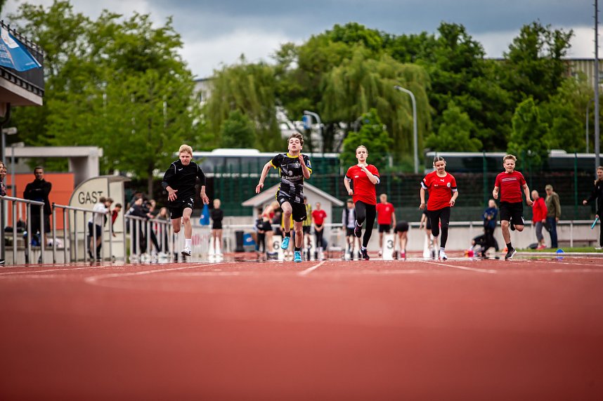 Schulamtsfinale in der Leichtathletik begeisterte