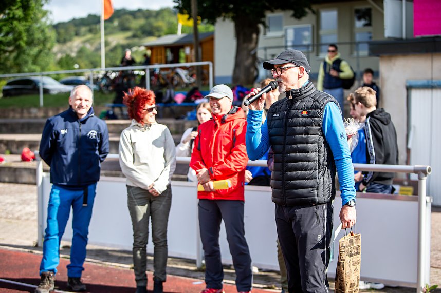 Verabschiedung einer Legende im Schulsport. Uwe R&uuml;diger geht in den Ruhestand