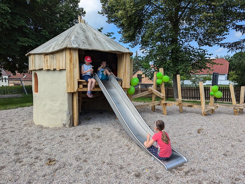 M&uuml;hlenspielplatz in Immenrode er&ouml;ffnet