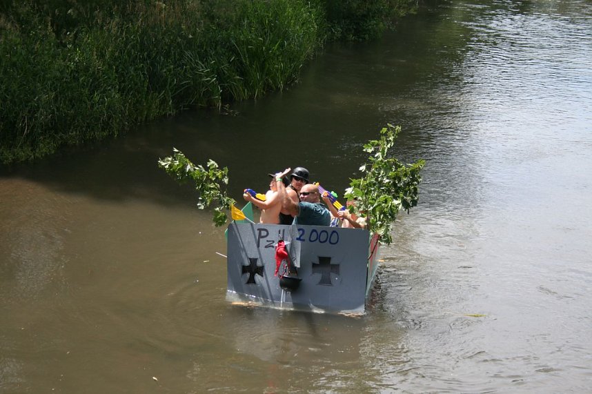 Badewannenrennen in Bennungen