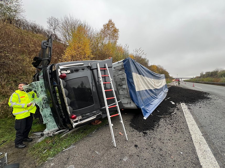 LKW Unfall auf der A38