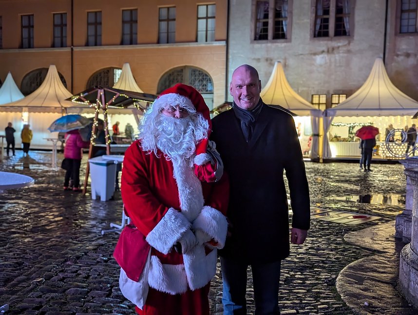 Lichterglanz im Sondersh&auml;user Schlosshof