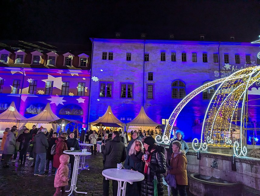 Lichterglanz im Sondersh&auml;user Schlosshof