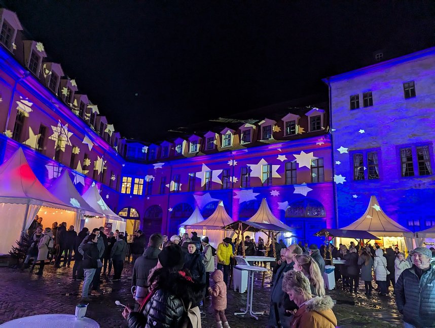 Lichterglanz im Sondersh&auml;user Schlosshof