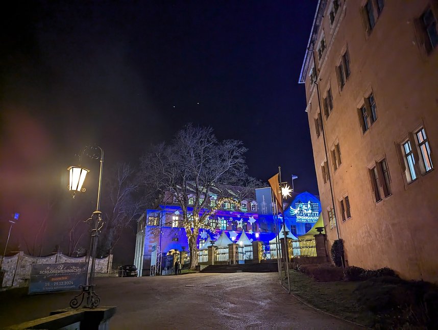 Lichterglanz im Sondersh&auml;user Schlosshof