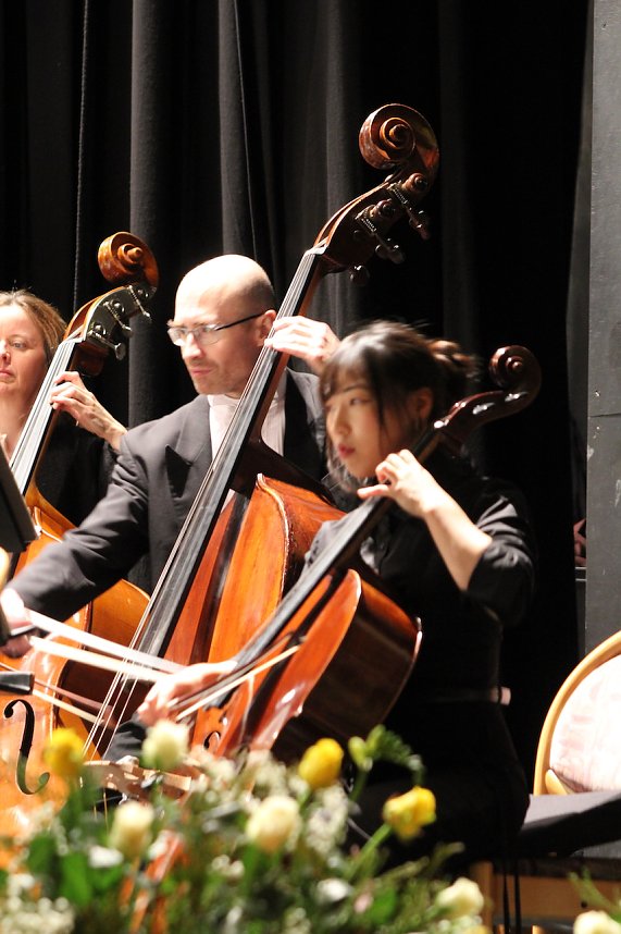 Neujahrskonzert des Loh-Orchesters in Bad Langensalza unter der Leitung von Julian Gaudiano (1. Kapellmeister TN LOS)