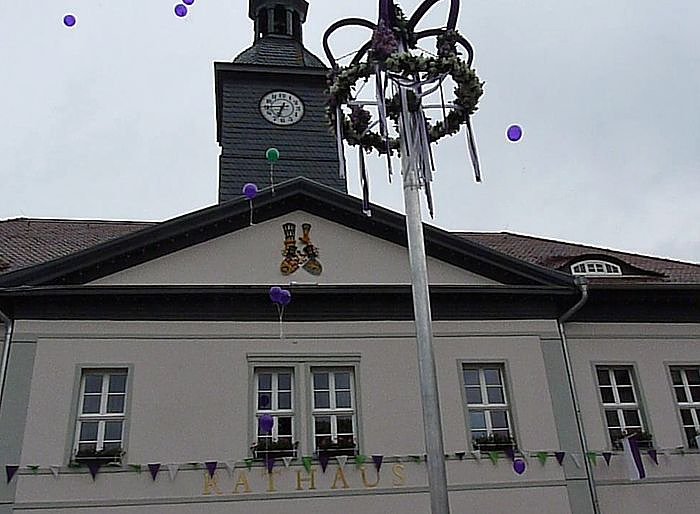 Fliederfest er&ouml;ffnet