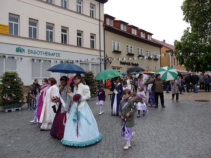 Fliederfest er&ouml;ffnet