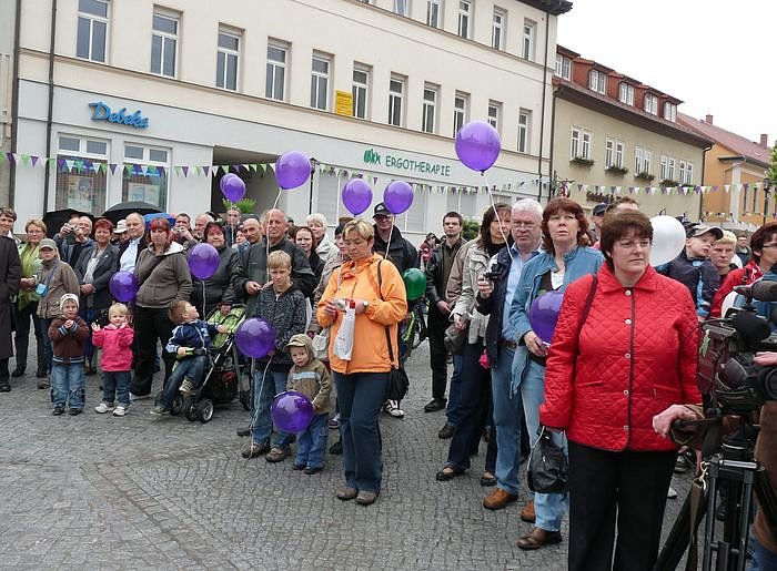 Fliederfest er&ouml;ffnet