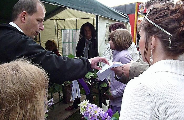 Fliederfest er&ouml;ffnet