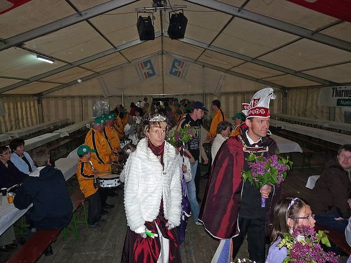 Fliederfest er&ouml;ffnet