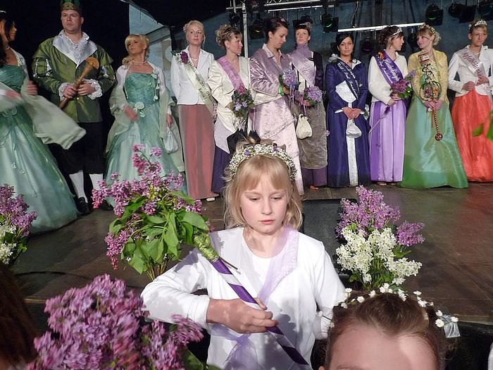 Fliederk&ouml;nigin gew&auml;hlt