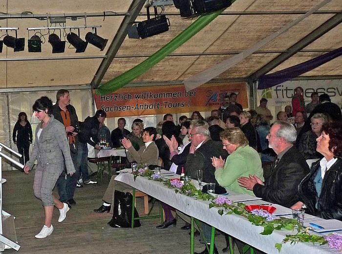 Fliederk&ouml;nigin gew&auml;hlt