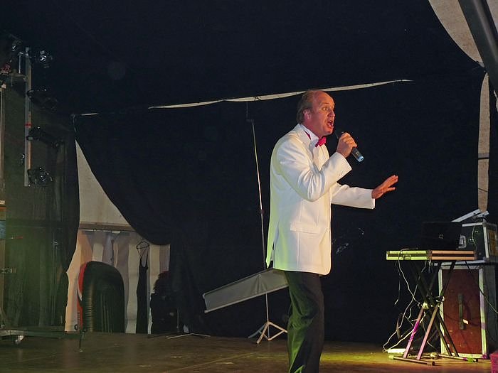 Fliederk&ouml;nigin gew&auml;hlt