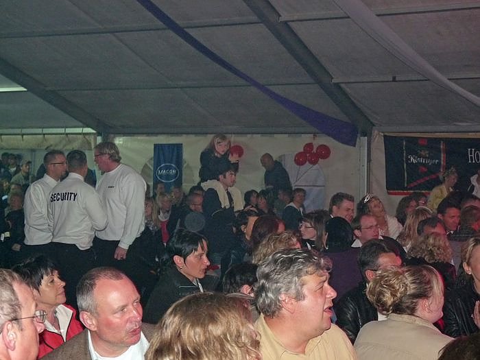 Fliederk&ouml;nigin gew&auml;hlt