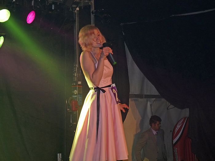 Fliederk&ouml;nigin gew&auml;hlt