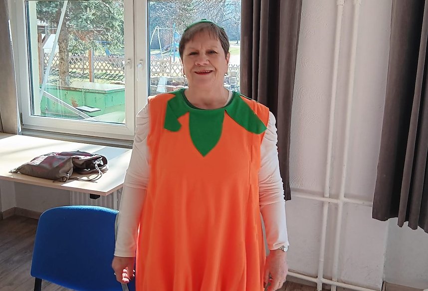 Faschingstreiben im Seniorentreff Jecha