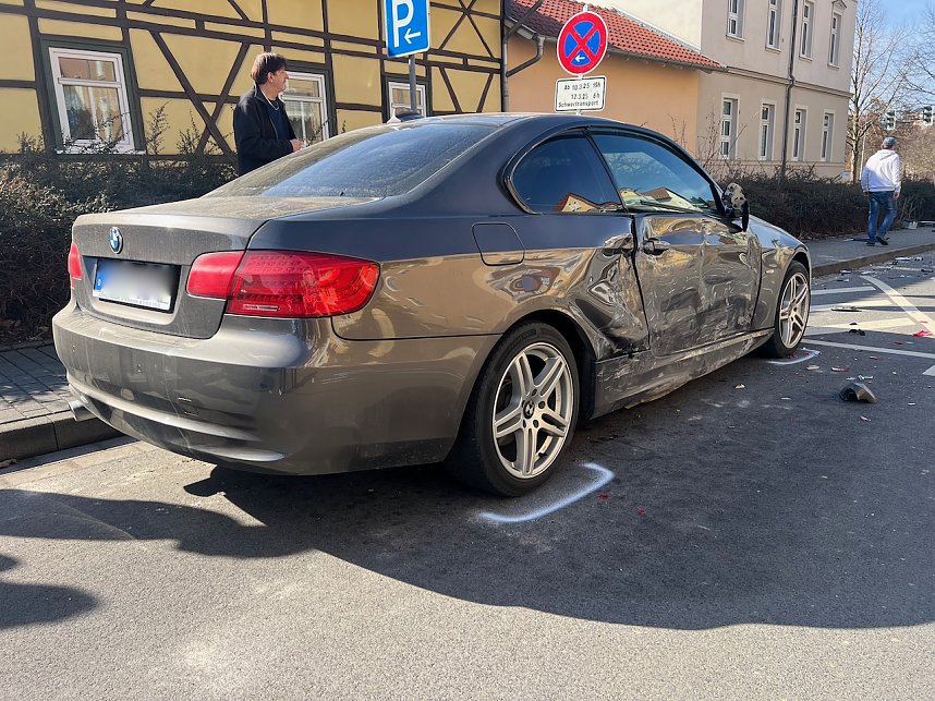 Schwerer Unfall in der Sondersh&auml;user Innenstadt