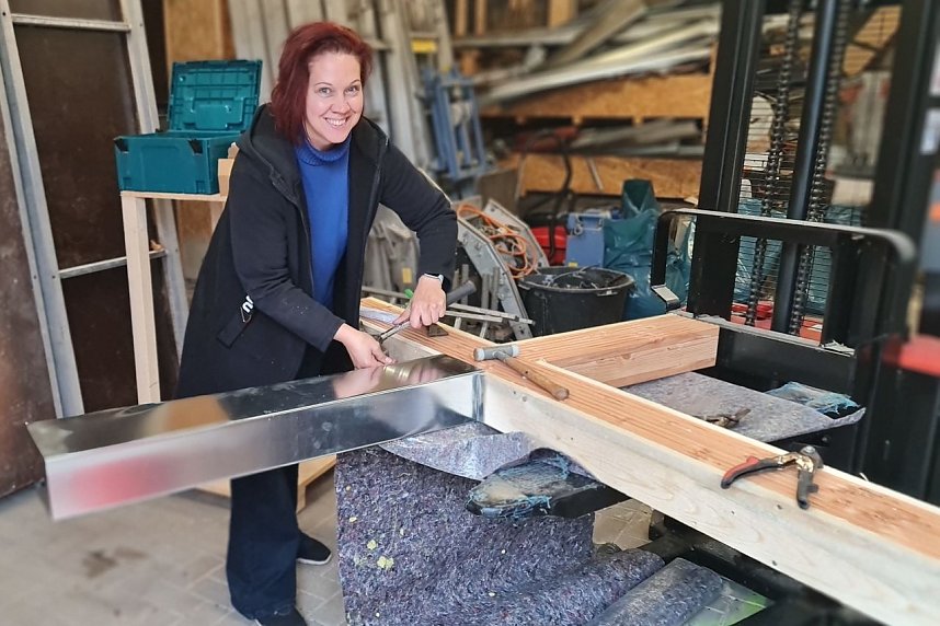 Das Dachdeckerhandwerk besteht nicht nur aus der Arbeit auf dem Dach