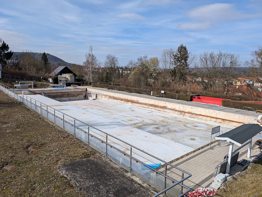 Fr&uuml;hjahrsputz im Bergbad Sonnenblick