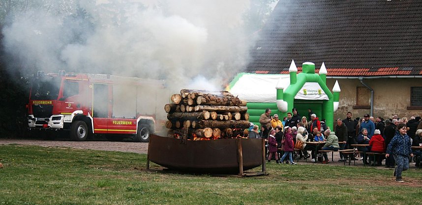 Osterfeuer in Kelbra
