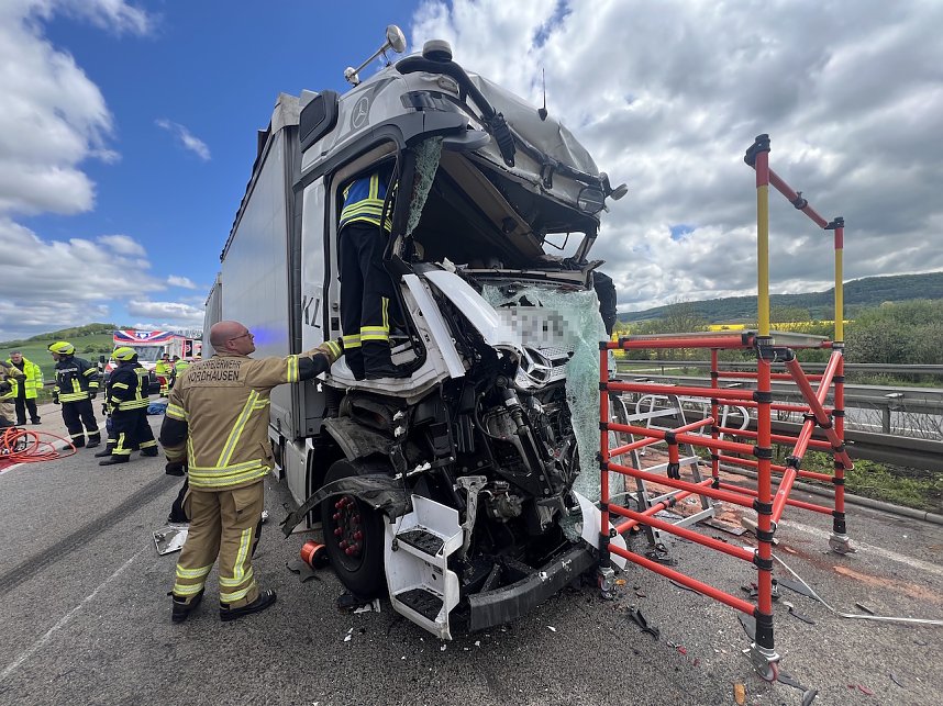 Unfall mit Todesfolge auf der Autobahn