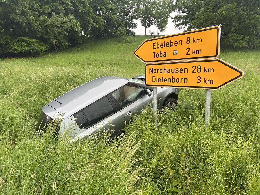 Unfall zwischen Toba und Dietenborn