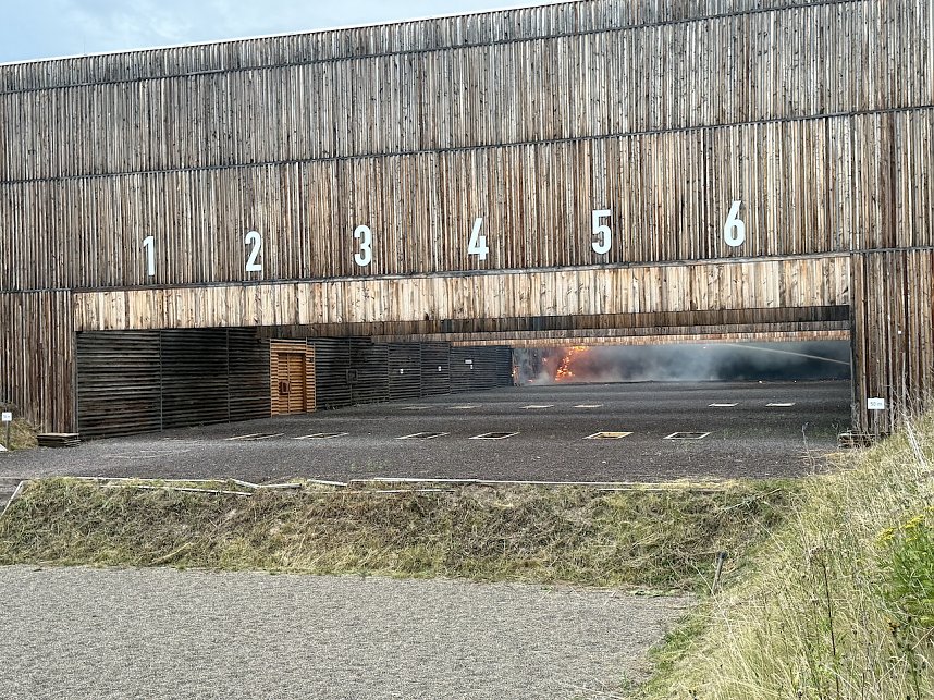 Brand in der Schie&szlig;anlage