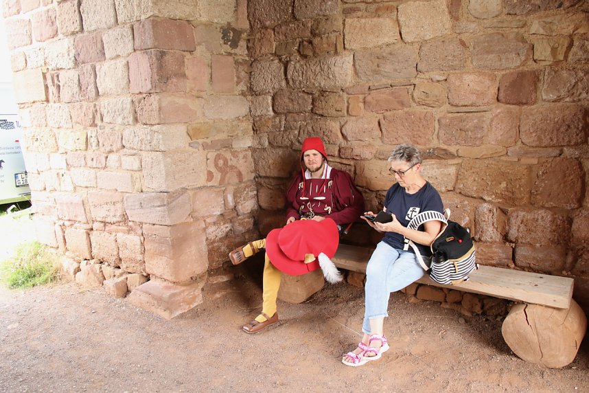 Kanonendonner auf der Pfalz Tilleda