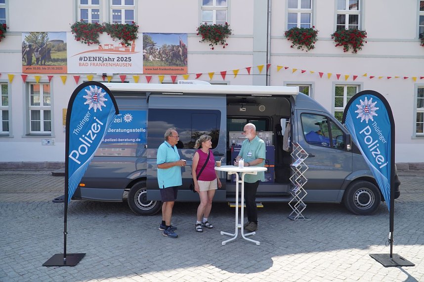 Coffee with a Cop - die Polizei zu Gast in Bad Frankenhausen