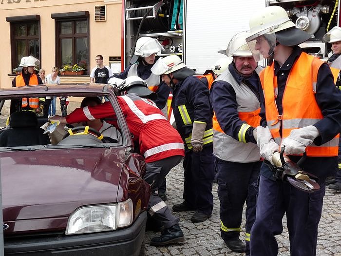 Rettungsarbeiten vor Ort